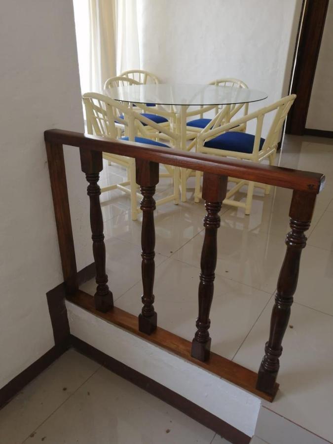 Manzanillo Pied A Terre Hotel Eksteriør billede
